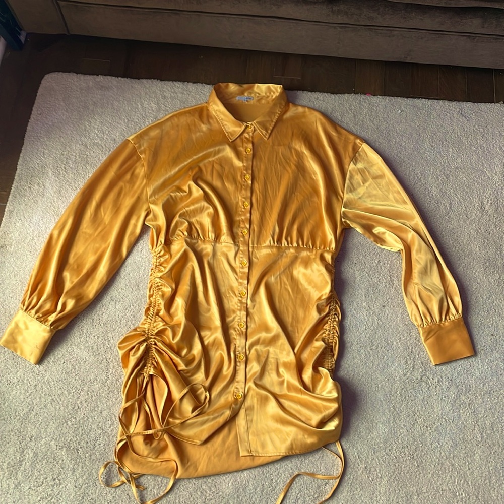 Fashion Nova W Yellow Button-up Dress. 1XL.